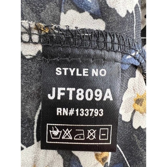 POL Bella Boho Peasant Bell Sleeve Long Sleeve Blouse Top NWOT Size Small - Picture 7 of 10